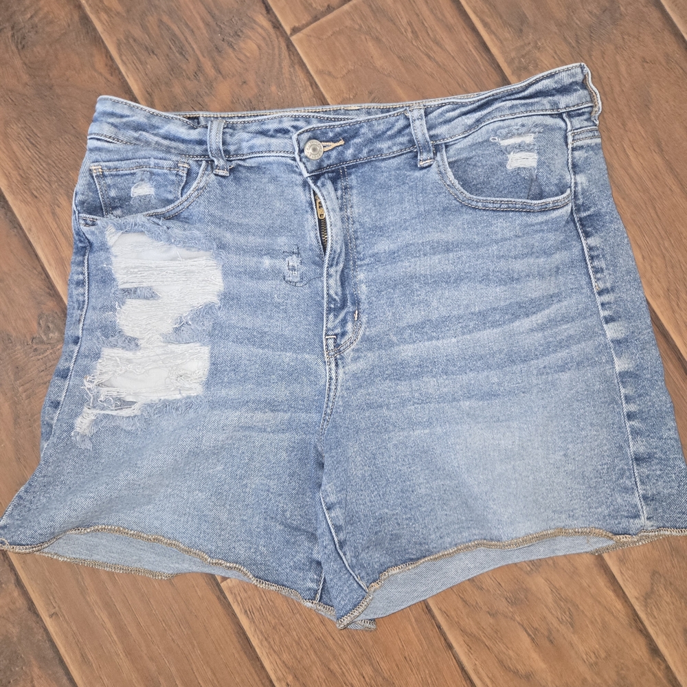 American Eagle Outfitters Light Blue Distressed Denim Shorts